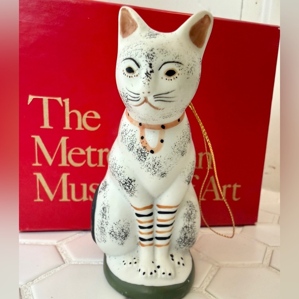 Chalkware Cat Ornament - Metropolitan Museum of Art - Picture 4 of 9